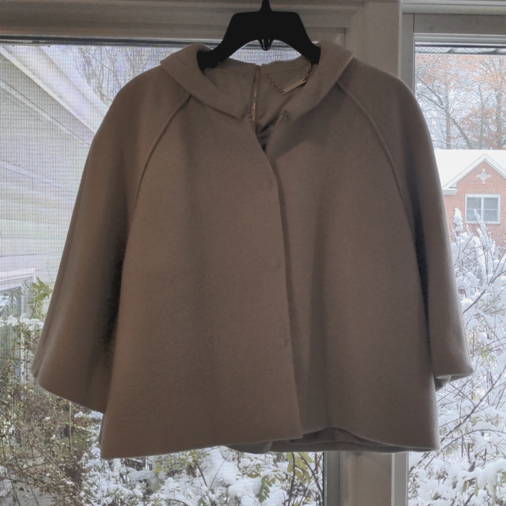 Elie Tahari Gray Cape Coat